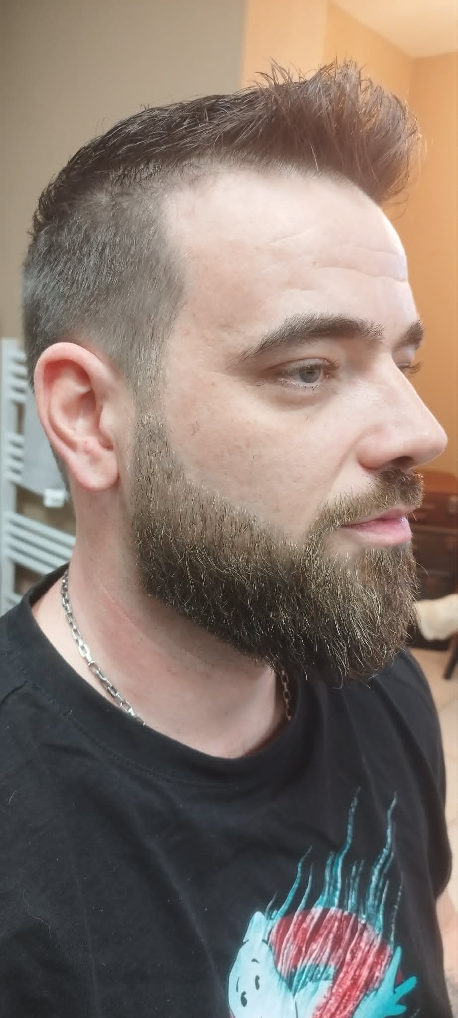 Après — coupe et barbe travaillée